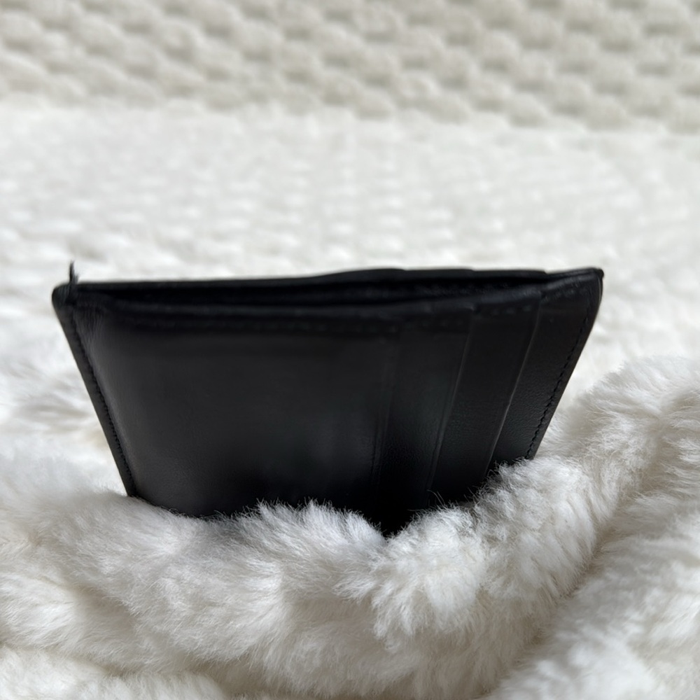 Prada Leather Card Holder-Authentic-USED - Picture 6 of 12